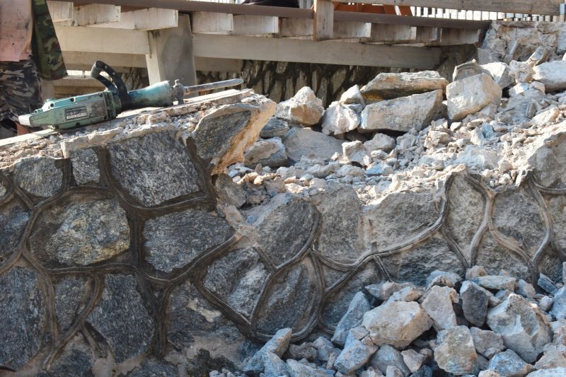 Block Wall Demolition in Sacramento, CA